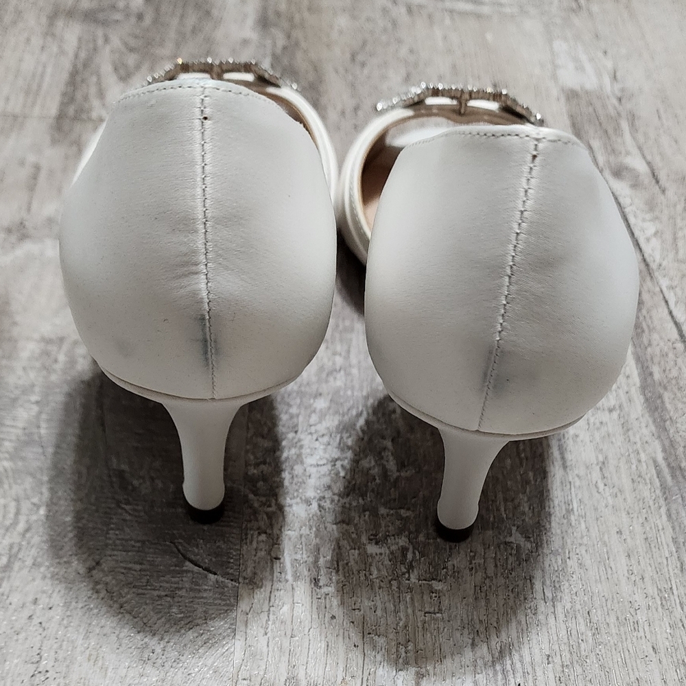 Nina Corrine Ivory Satin MID-HEEL D'ORSAY PUMPS WITH JEWELED BUCKLE Size 8 - Picture 6 of 8